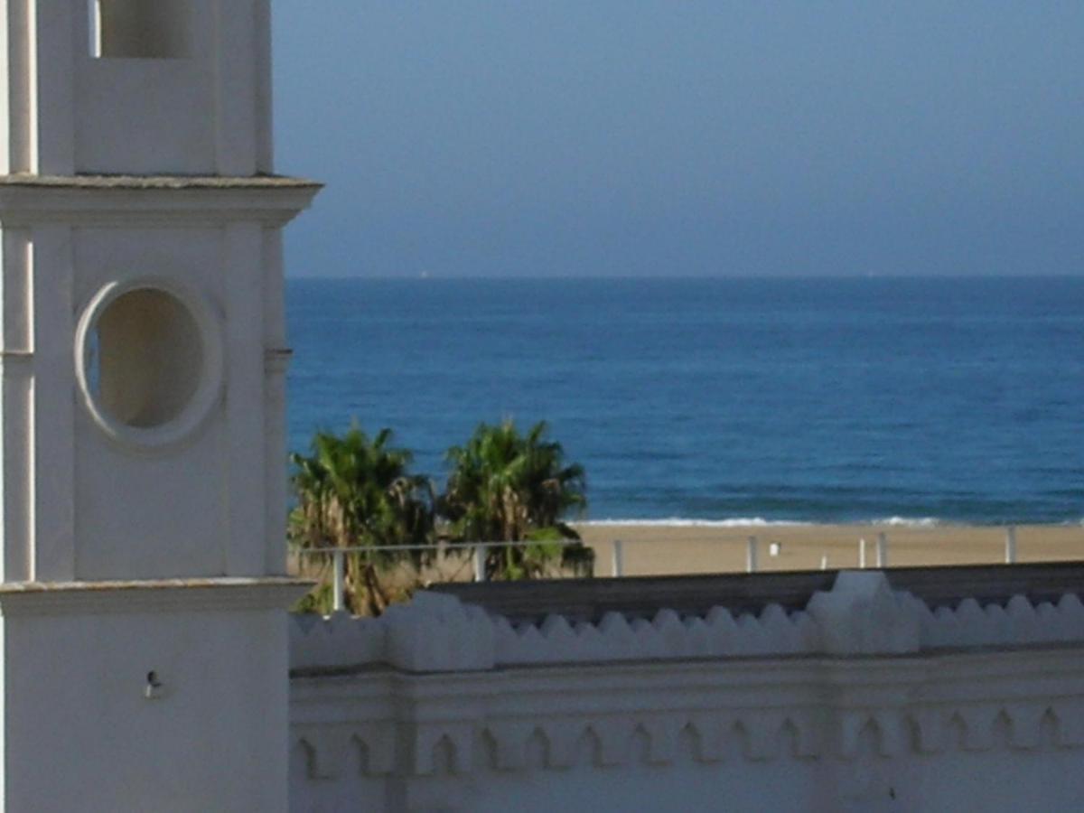 Senores Curas Conil De La Frontera Luaran gambar
